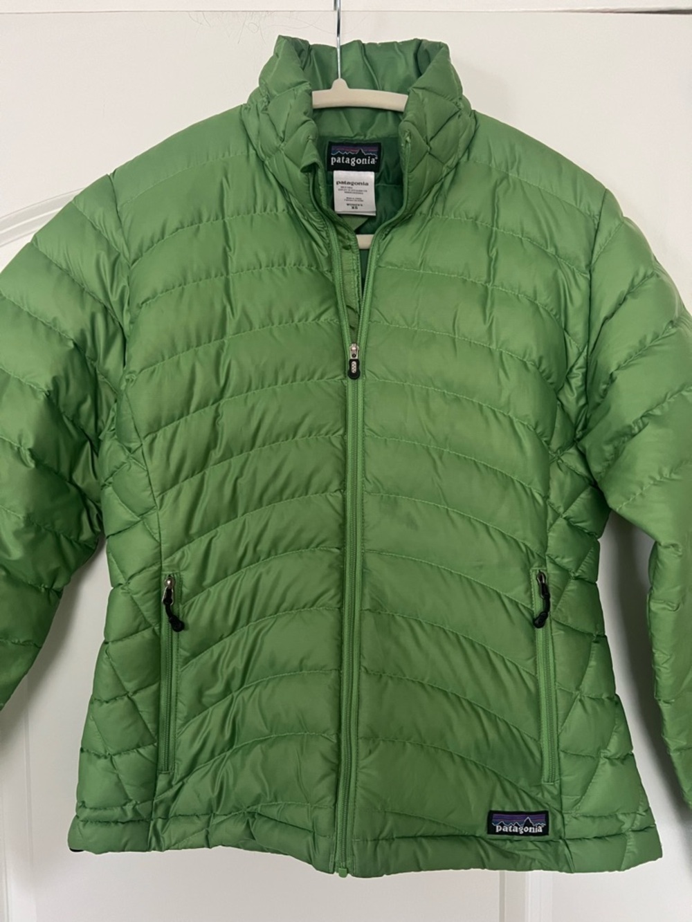Patagonia Women's Bright Green Puffer Jacket
